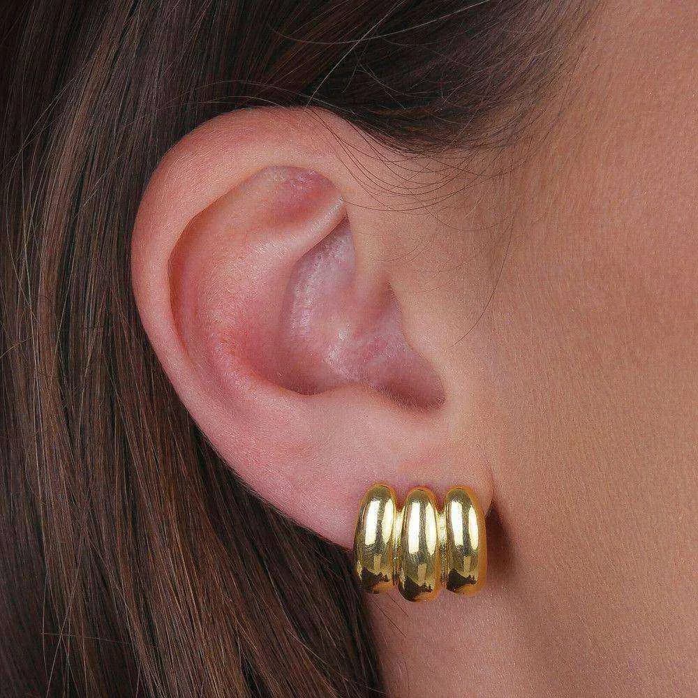 Brinco Dourado Concha Três Argolas · Banhado a Ouro 18k