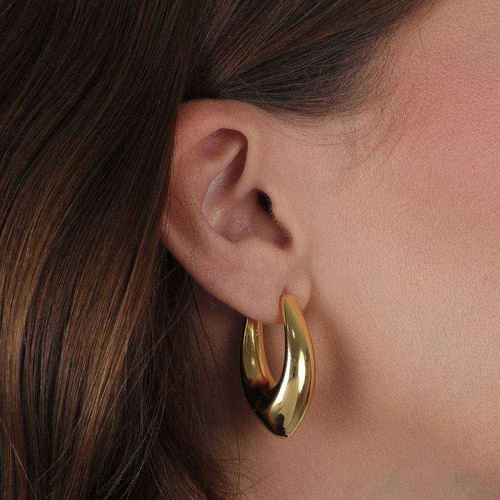 Brinco Dourado Concha Orgânico · Banhado a Ouro 18k