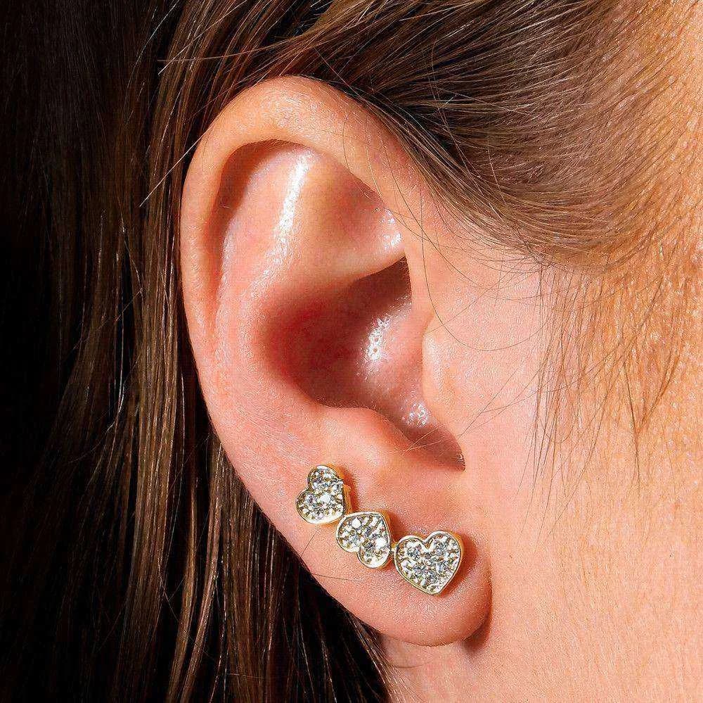 Brinco Dourado Ear Cuff de Coração com Zircônia · Banhado a Ouro 18k — Dourado